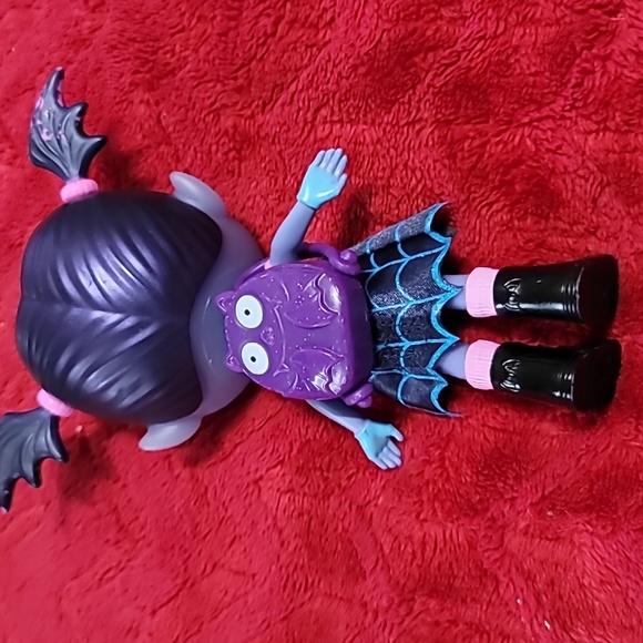 5.5 inch Vampirina Ghoul Girl Doll from Disney - Picture 2 of 5